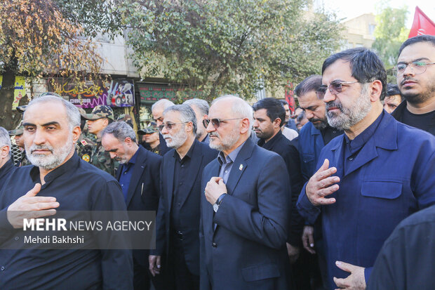تشییع پیکر پدر سپهبد شهید موسوی در <a href='https://sayeb.ir/tag/%d9%82%d9%85'></div>قم</a>