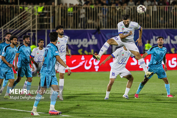لیگ برتر <a href='https://sayeb.ir/tag/%d9%81%d9%88%d8%aa%d8%a8%d8%a7%d9%84'></div>فوتبال</a> - <a href='https://sayeb.ir/tag/%d8%a7%d8%b3%d8%aa%d9%82%d9%84%d8%a7%d9%84'>استقلال</a> و <a href='https://sayeb.ir/tag/%da%86%d8%a7%d8%af%d8%b1%d9%85%d9%84%d9%88'>چادرملو</a>