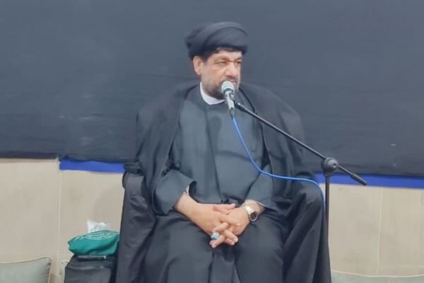 امام جمعه گناوه: کمرنگ شدن ارزش‌های دینی زمینه‌ساز انحراف از ولایت است