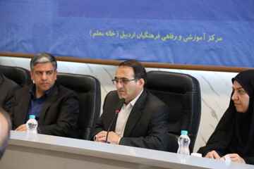 تراکم کلاس‌های درس در اردبیل بیش از ۲۳ دانش‌آموز