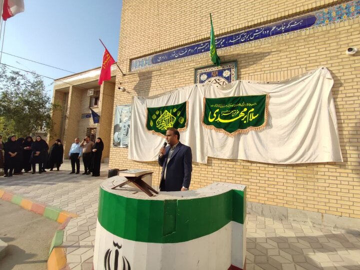 زنگ سرشماری نفوس و مسکن در مدارس گناوه نواخته شد زنگ سرشماری نفوس و مسکن در مدارس گناوه نواخته شد