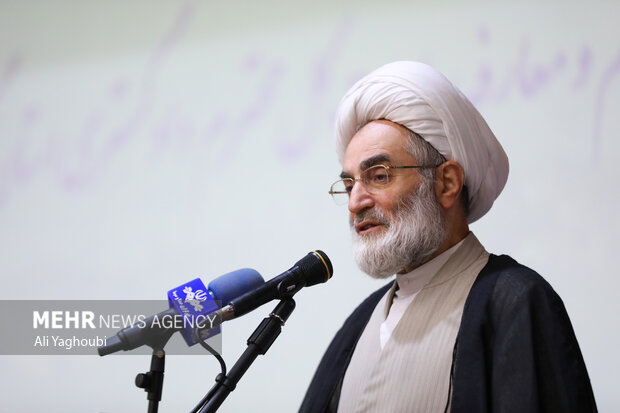 مراسم تکریم و معارفه رئیس‌کل دادگستری گیلان