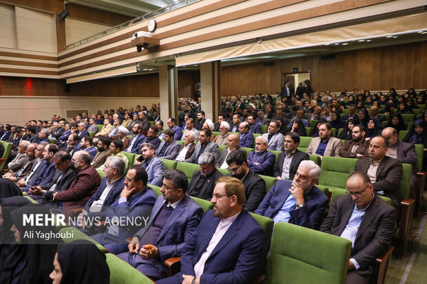 مراسم تکریم و معارفه رئیس‌کل دادگستری گیلان