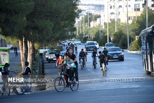 همایش دوچرخه سواری در بیرجند