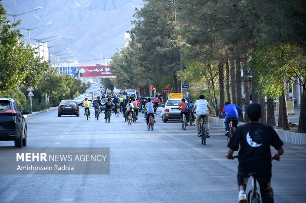 همایش دوچرخه سواری در بیرجند