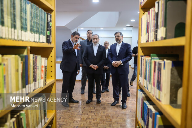نشست تخصصی «نقش شهید کمال خرازی در اجماع سازی سیاست خارجی»
