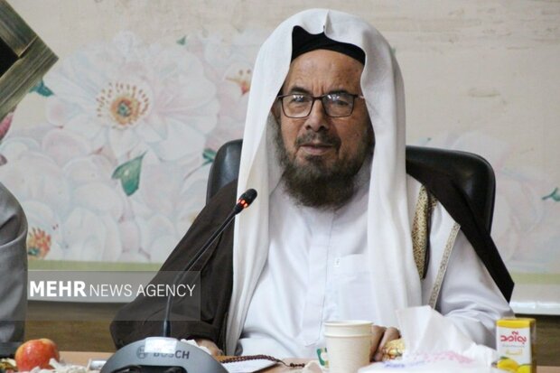 علمای اهل‌سنت در تبیین واقعیت‌های کشور و تقویت وحدت نقش‌آفرینی کنند