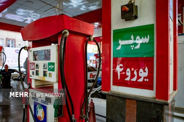 با تعیین نرخ چهارم بنزین می‌توان نیاز واقعی پرمصرف ها را تأمین کرد