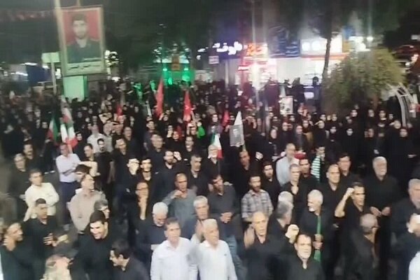اجتماع خرمآبادیها بهوقت شب ۲۳۸
