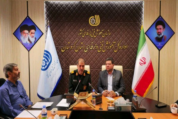 رضایی: مهارت‌آموزی و اشتغال‌زایی از راه‌های تقویت اقتصاد استان است