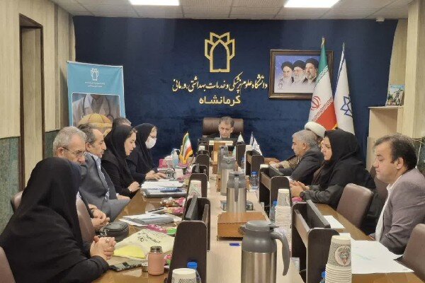 سروش: دستاوردهای دانشگاه علوم پزشکی کرمانشاه برای مردم تبیین شود