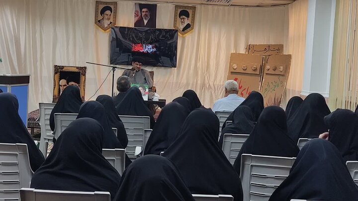 امام جمعه گناوه:سیره حضرت زهرا(س) الگویی برای زندگی فردی و اجتماعی است