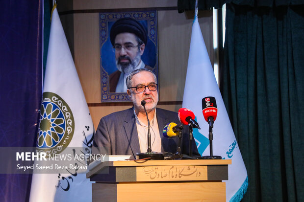 کنگره بین‌المللی بزرگداشت آیت‌الله مهدوی کنی (ره)