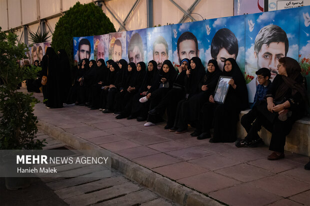 نمایشگاه دومین کنگره ملی شهدای استان گلستان