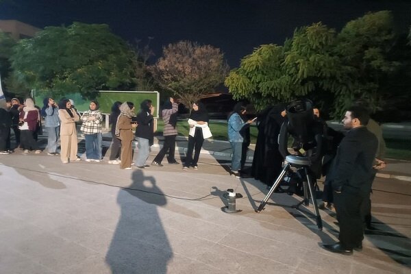 رصد آسمان با تلسکوپ؛ شب علمی دانشجویان دانشگاه لرستان