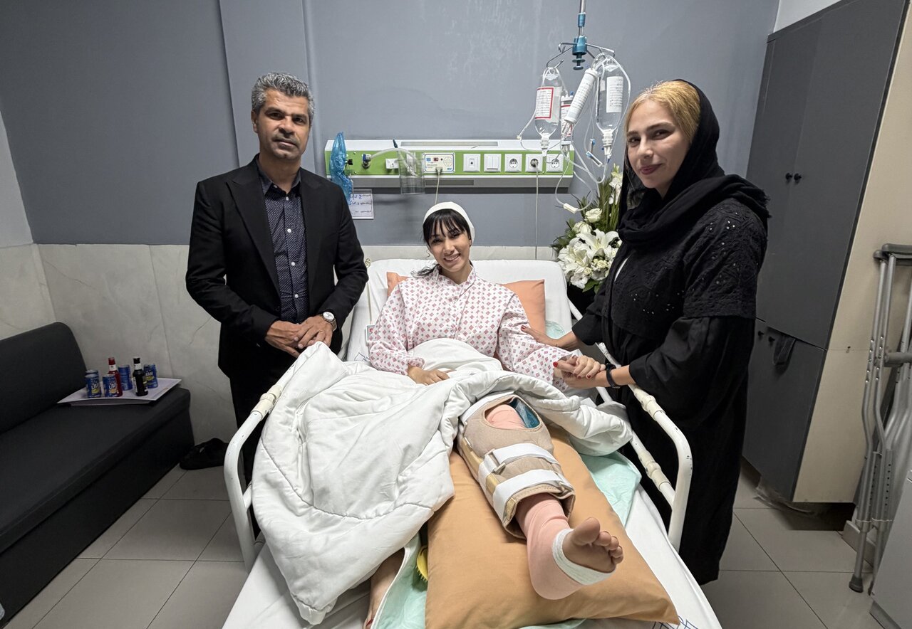 Iranian taekwondo athlete Sayna Karimi undergoes ACL surgery