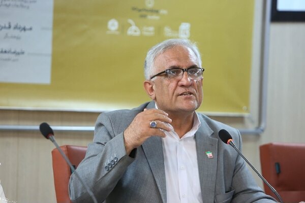 تقویت ایرانشناسی در مدارس بام ایران؛ ایراندوستی از مدرسه آغاز میشود