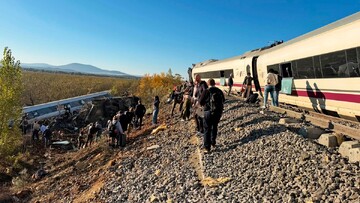 Two high-speed trains collide in Spain