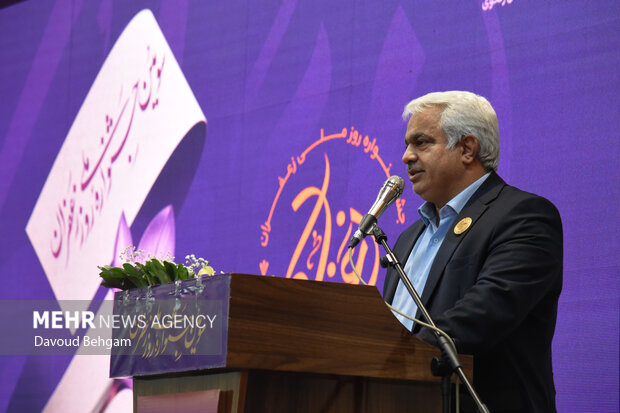 همایش روز ملی زعفران در مشهد