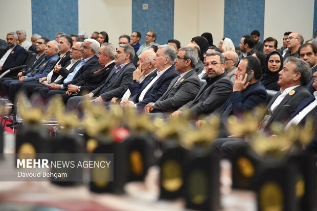 همایش روز ملی زعفران در مشهد