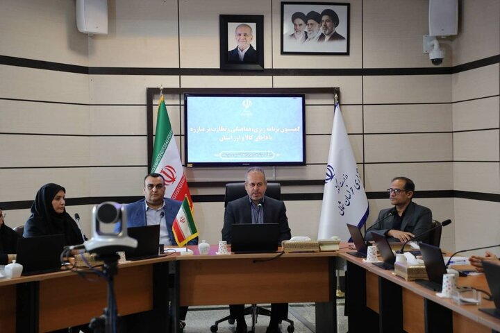 رستمی: مبارزه با قاچاق کالا و ارز دفاع از تولید و اشتغال است