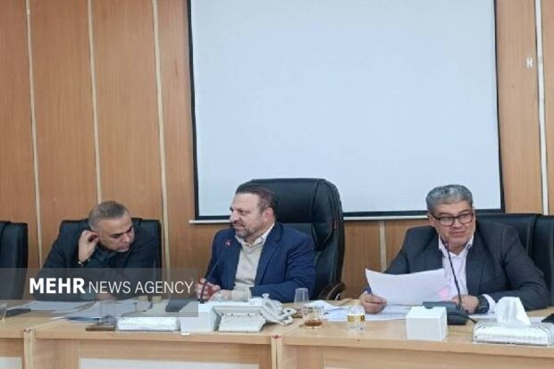 مدیران ضعیف بانک ها و دستگاه ها از جلسه اخراج می‌شوند