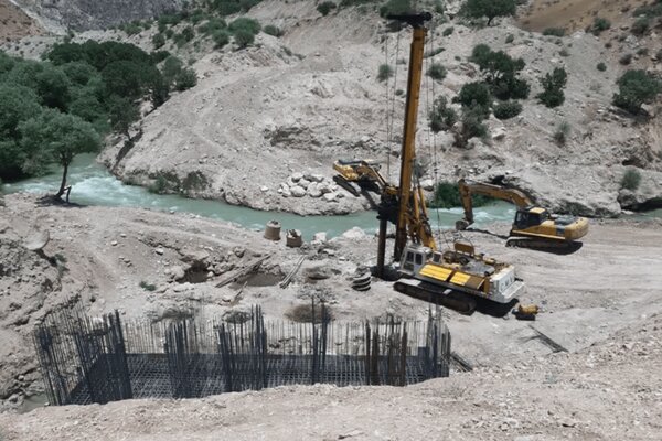 جاده اردل به روگر و تونل گورمیزه در انتظار تعیین تکلیف