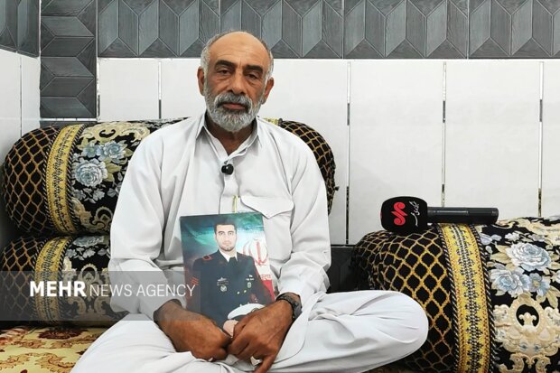 پدر شهید «محمد ریکی» : خدمت به کشور و نظام افتخار پسرم بود