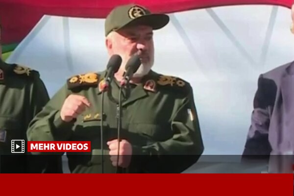 فدوی: آمریکا باید با انقلاب اسلامی می‌جنگید تا قدرت واقعی آن آشکار شود