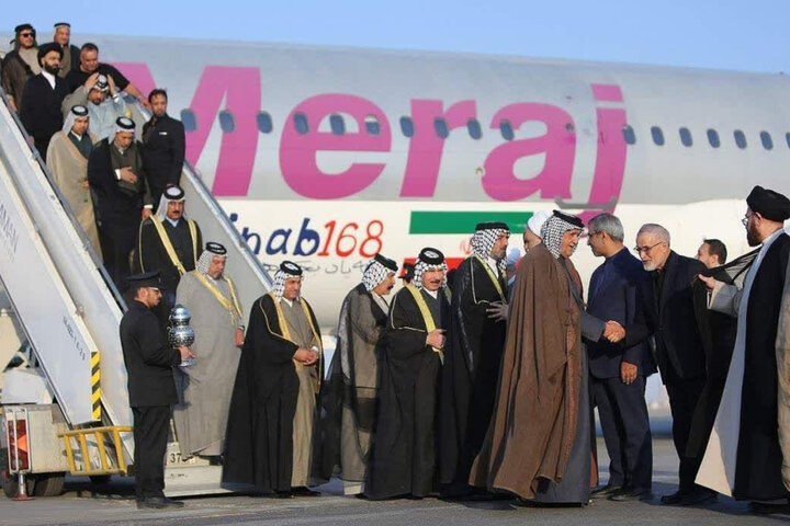 استقبال 300 من شيوخ وزعماء العشائر العراقية في مشهد المقدسة