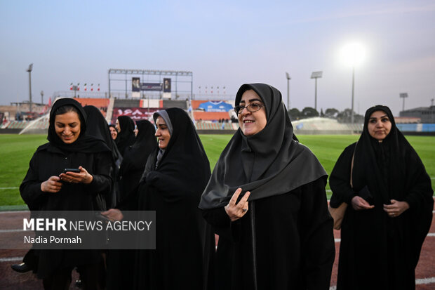 لیگ برتر فوتبال زنان - استقلال و پرسپولیس