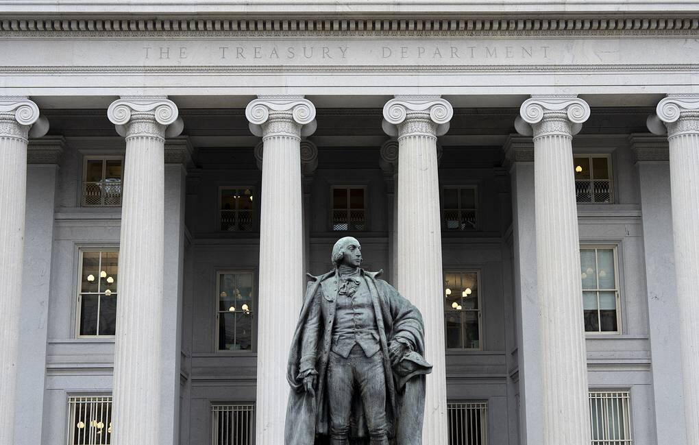 US national debt hits record high of over $40.5 trillion