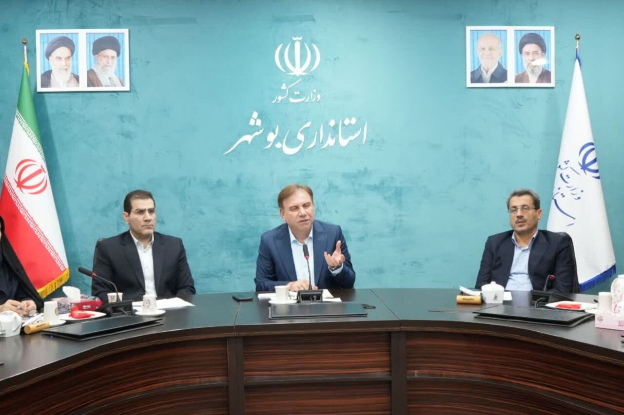 استاندار بوشهر: حل مسائل اجتماعی نیازمند همکاری همه دستگاهها است استاندار بوشهر: حل مسائل اجتماعی نیازمند همکاری همه دستگاهها است