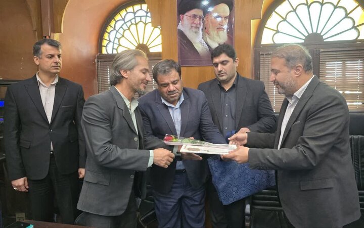 زندی نیا: پرستاران در روزهای دشوار جنگ برای حفظ سلامت مردم ایستادند