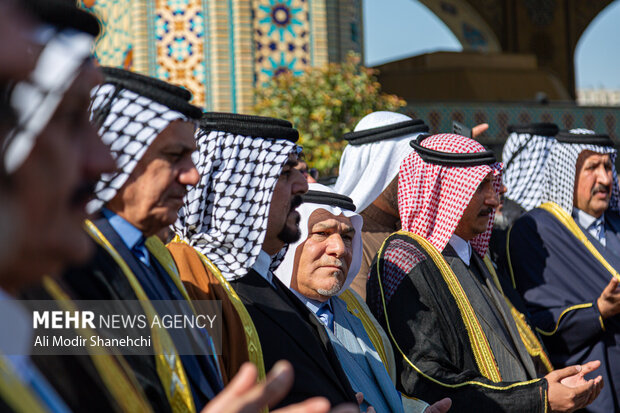 تشرف شیوخ عشایر <a href='https://sayeb.ir/tag/%d8%b9%d8%b1%d8%a7%d9%82'></div>عراق</a> به حرم امام رضا(ع)