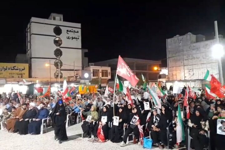 اجتماع حماسی مردم خورموج در شب ۲۴۳
