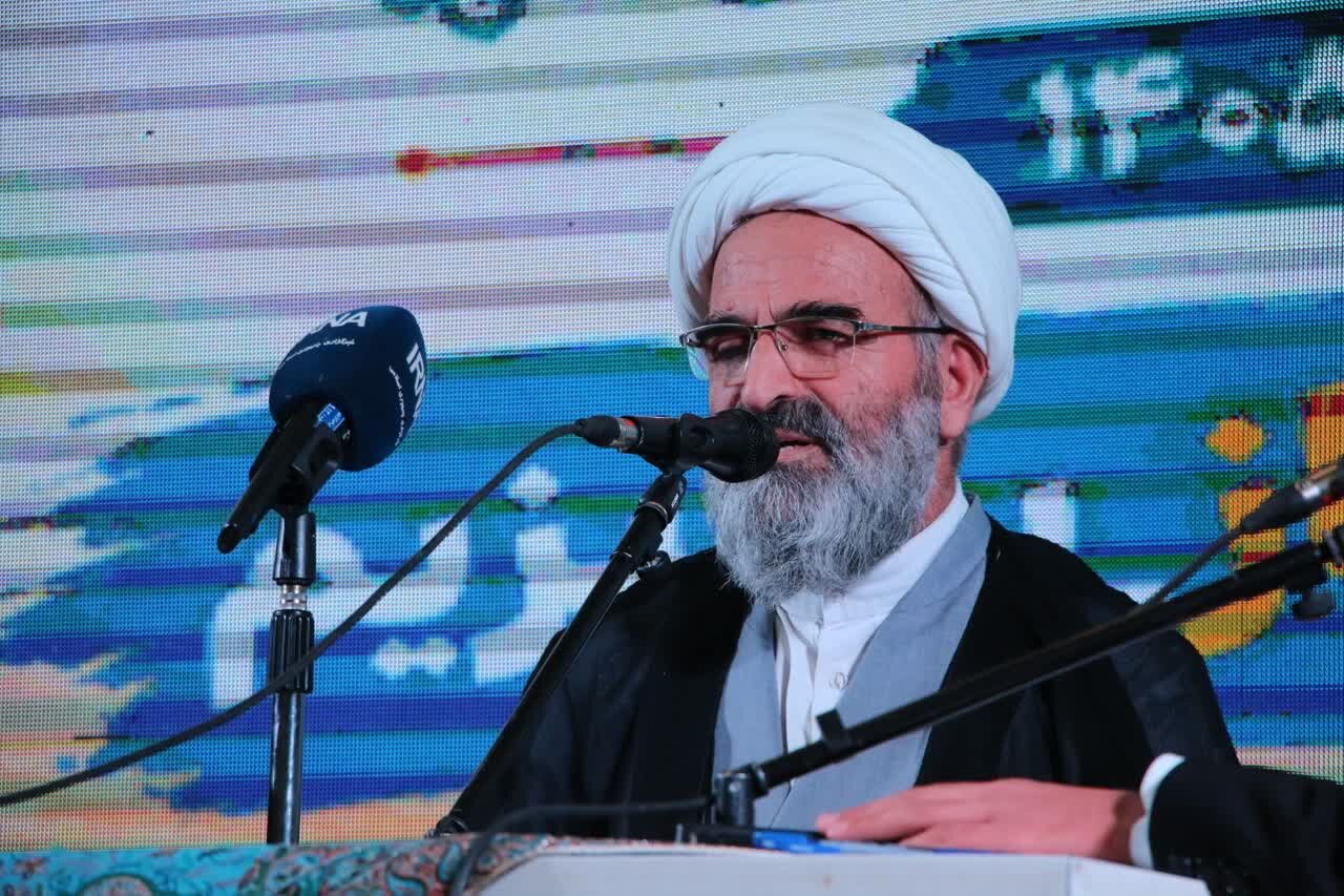 «نماز» سازنده نسل مومن است؛ جایگاه رفیع معلمان در تربیت معنوی