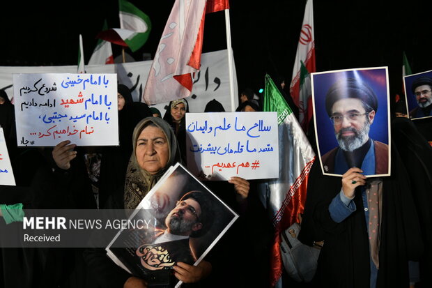 هم‌عهدی دانشجویان شیراز برای ساخت ایرانی مقتدر