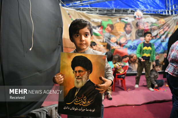 هم‌عهدی دانشجویان شیراز برای ساخت ایرانی مقتدر
