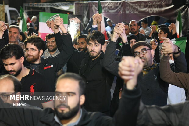 هم‌عهدی دانشجویان شیراز برای ساخت ایرانی مقتدر