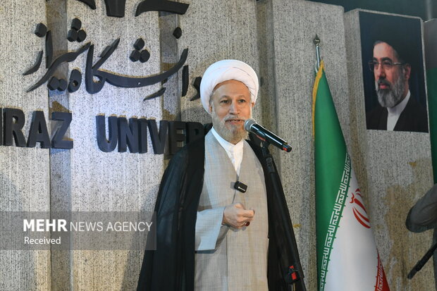 هم‌عهدی دانشجویان شیراز برای ساخت ایرانی مقتدر