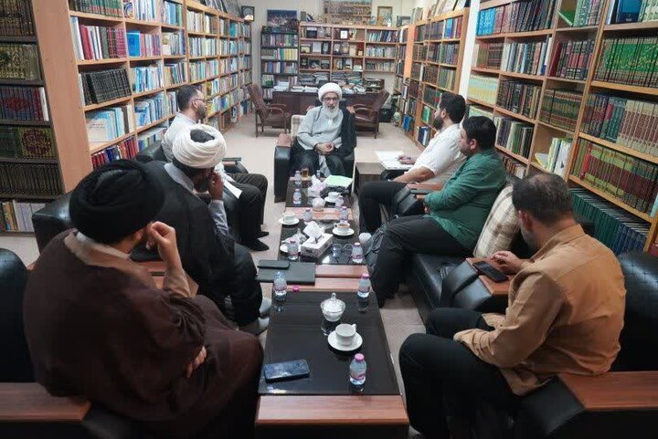 آیت‌الله صفایی بوشهری: مقاومت هویت تاریخی مردم بوشهر است
