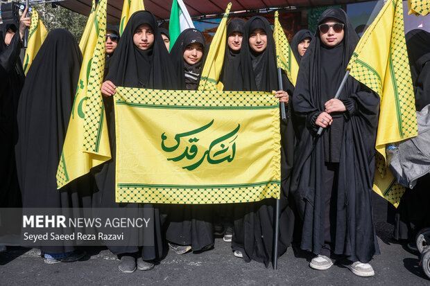 اجتماع بزرگ نوجوانان آرمانی