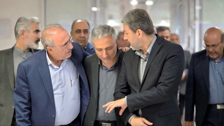 اجرای ۱۳۰ کیلومتر شبکه فاضلاب نجف‌آباد آغاز شد