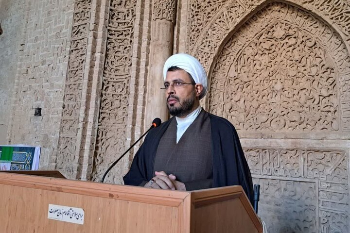 عرب‌سعیدی: مسئولان پاسخگوی مشکلات معیشتی مردم باشند