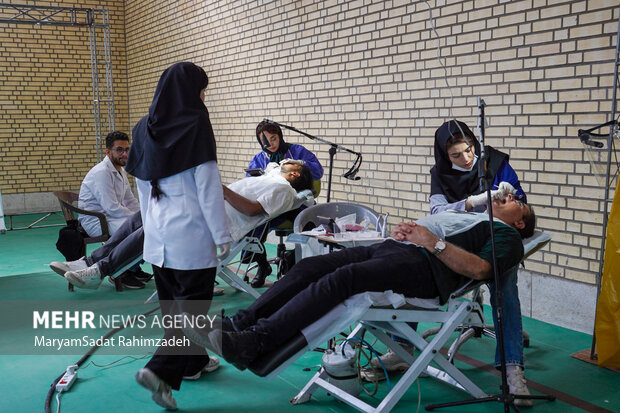 رزمایش جهادگران فاطمی در <a href='https://sayeb.ir/tag/%d8%b4%db%8c%d8%b1%d8%a7%d8%b2'></div>شیراز</a>