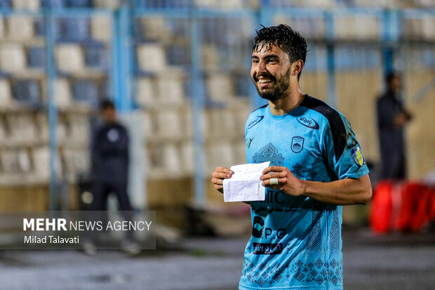 لیگ برتر فوتبال - ملوان و چادرملو