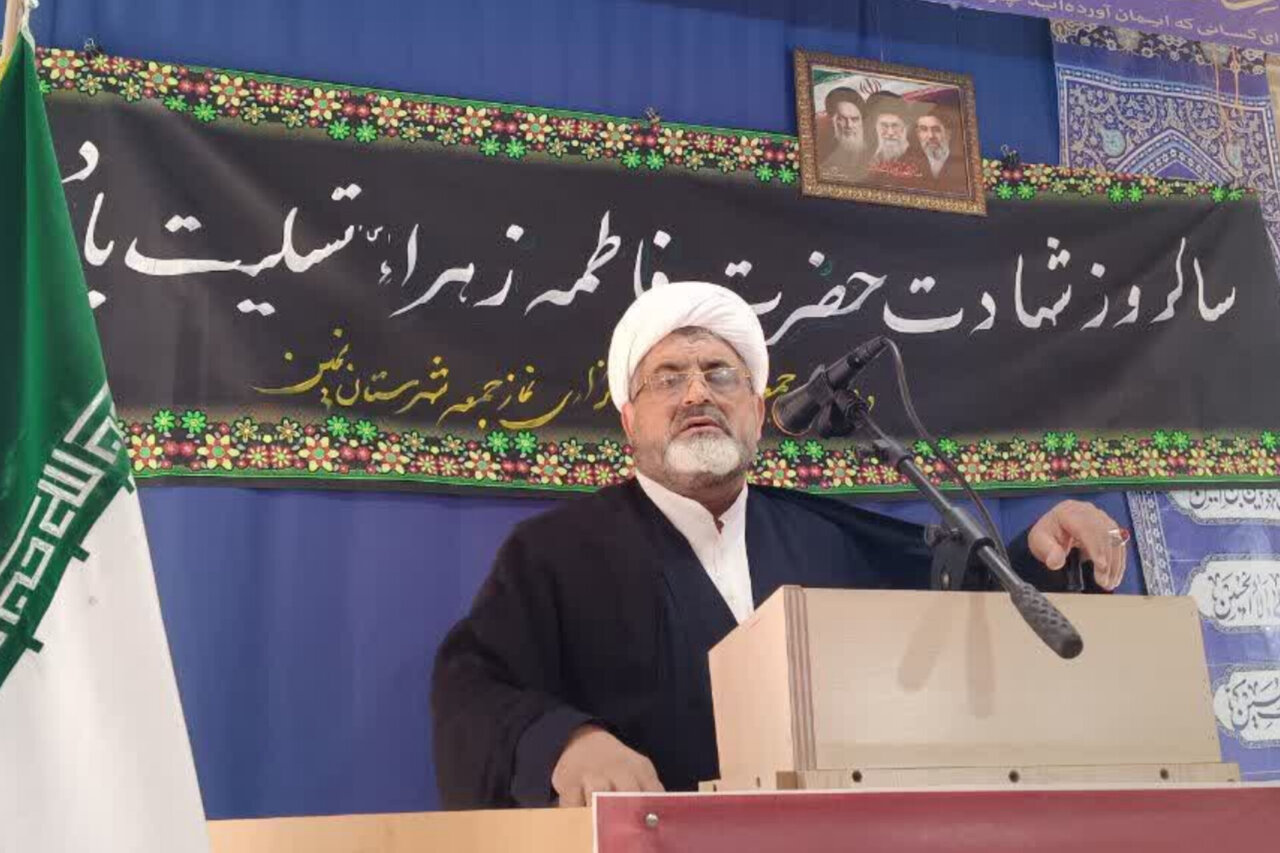 وحدت، اقتدار ملی و اصلاح الگوی مصرف، نیاز امروز جامعه است