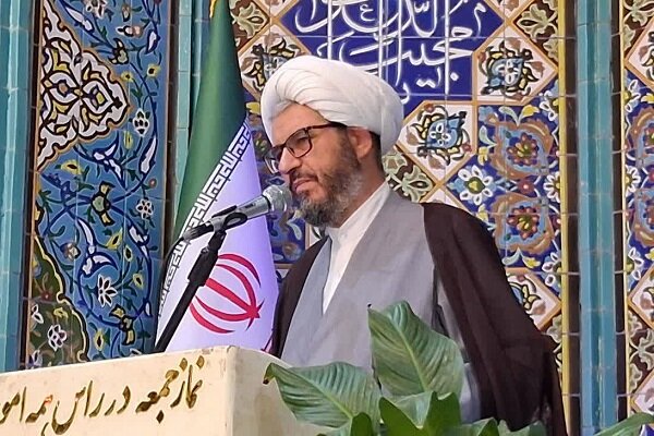 رمضانی: اتحاد مردم و مسئولان و حل مشکلات معیشتی باید راهبرد کشور باشد رمضانی: اتحاد مردم و مسئولان و حل مشکلات معیشتی باید راهبرد کشور باشد