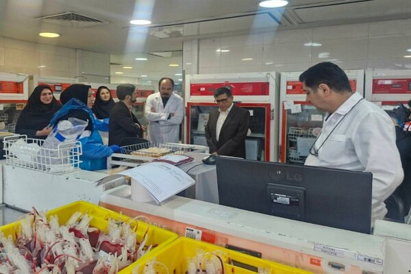 بازدید مدیرعامل انتقال خون از مرکز وصال